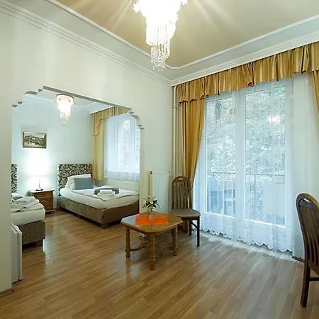 Ld Morava 호텔 3*
