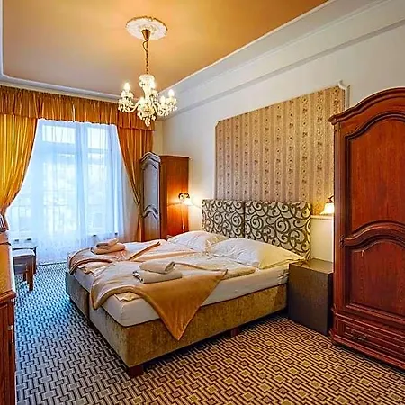 호텔 Ld Morava 3*