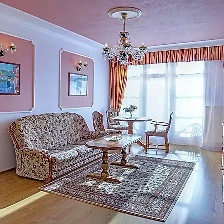 Ld Morava 호텔 3*